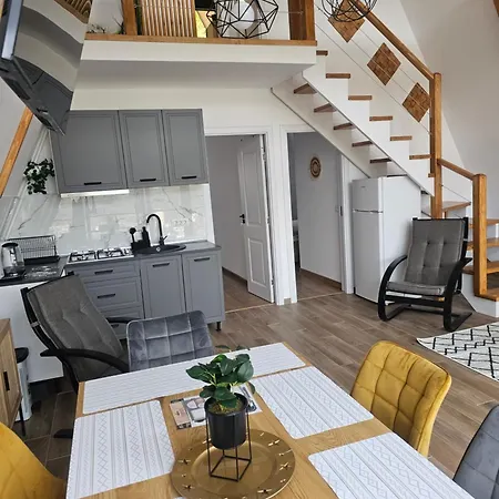 Ambiance Aframe Dağ evi Câmpulung Moldovenesc