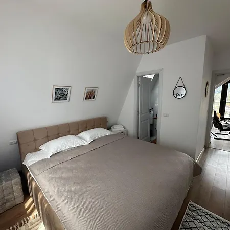 Ambiance Aframe Dağ evi Câmpulung Moldovenesc